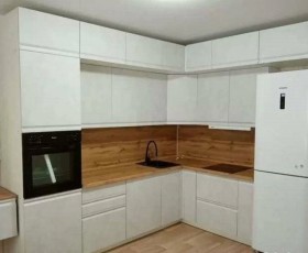 Модульная кухня Бруклин 2.4 x 2 м (Бетон белый) в Кодинске - kodinsk.katalogmebeli.com | фото 15